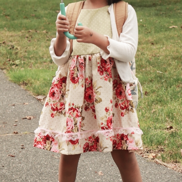 Dress - Picture 4 of 4